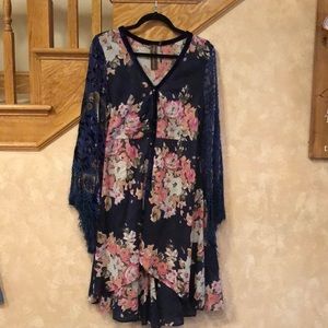 Aratta cape dress